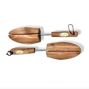 WOODLORE Men’s Adjustable Cedar Shoe Trees (Pair)